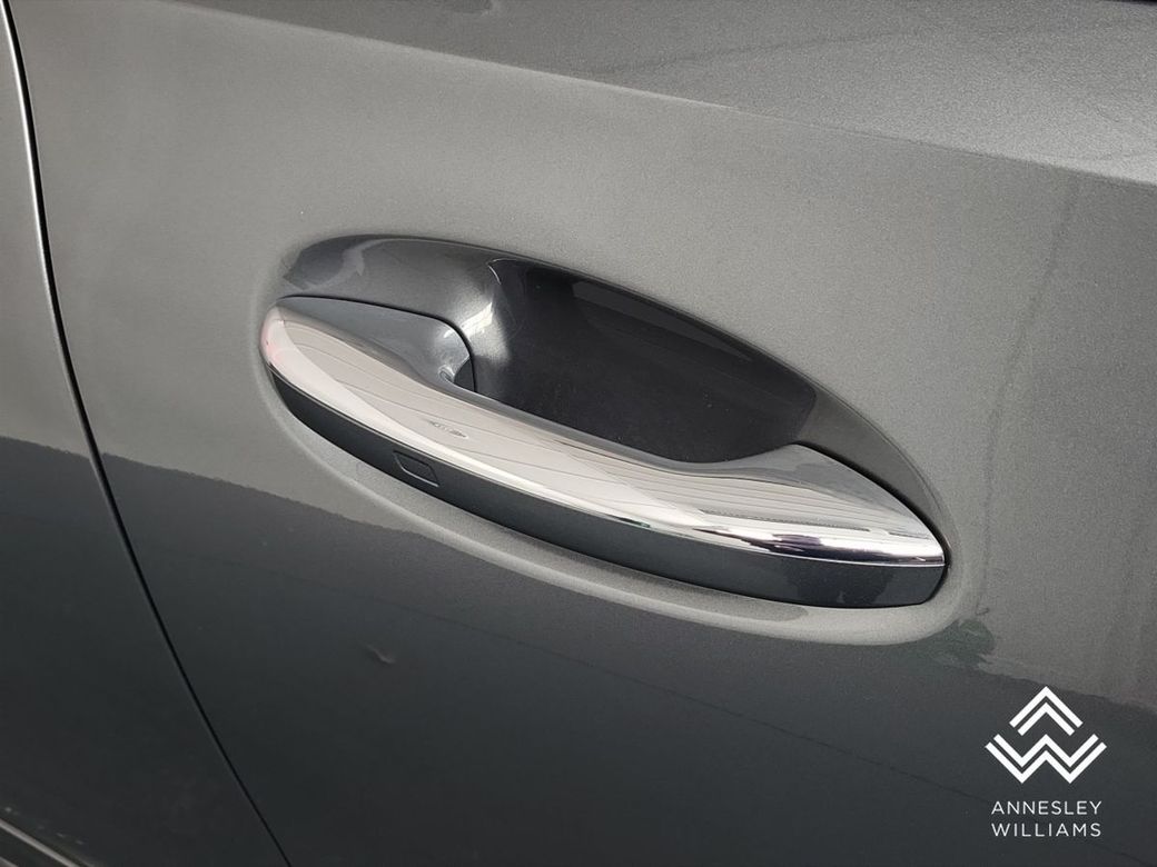 2025 Mercedes-Benz C Class