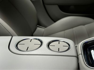 2023 Porsche Panamera