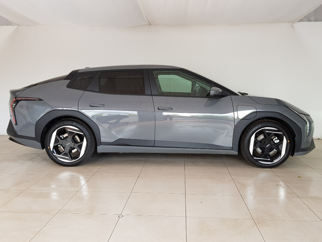 2026 Kia EV4