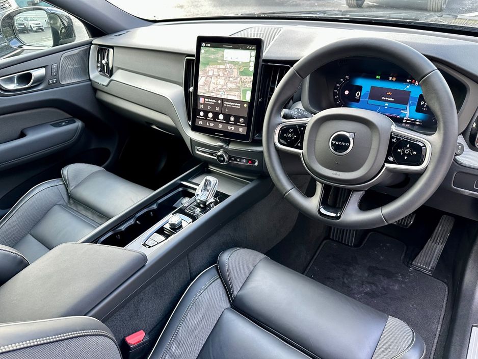 2025 Volvo XC60