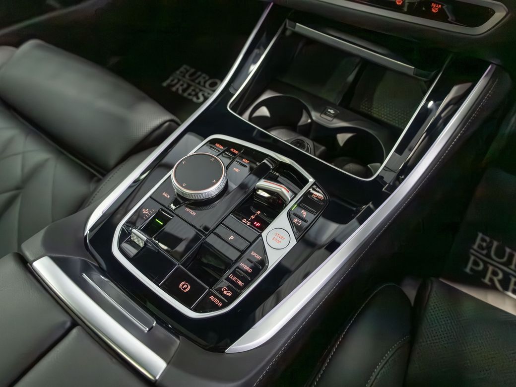 2025 BMW X5
