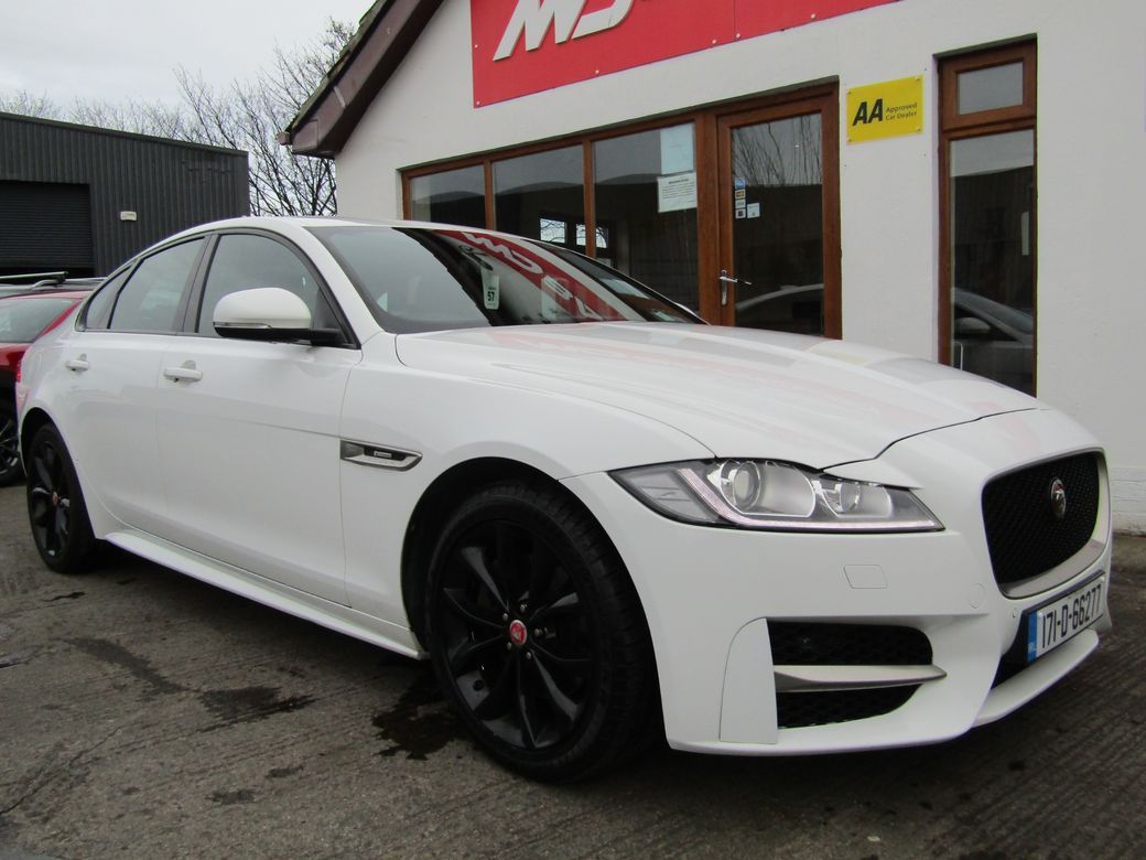 2017 Jaguar XF