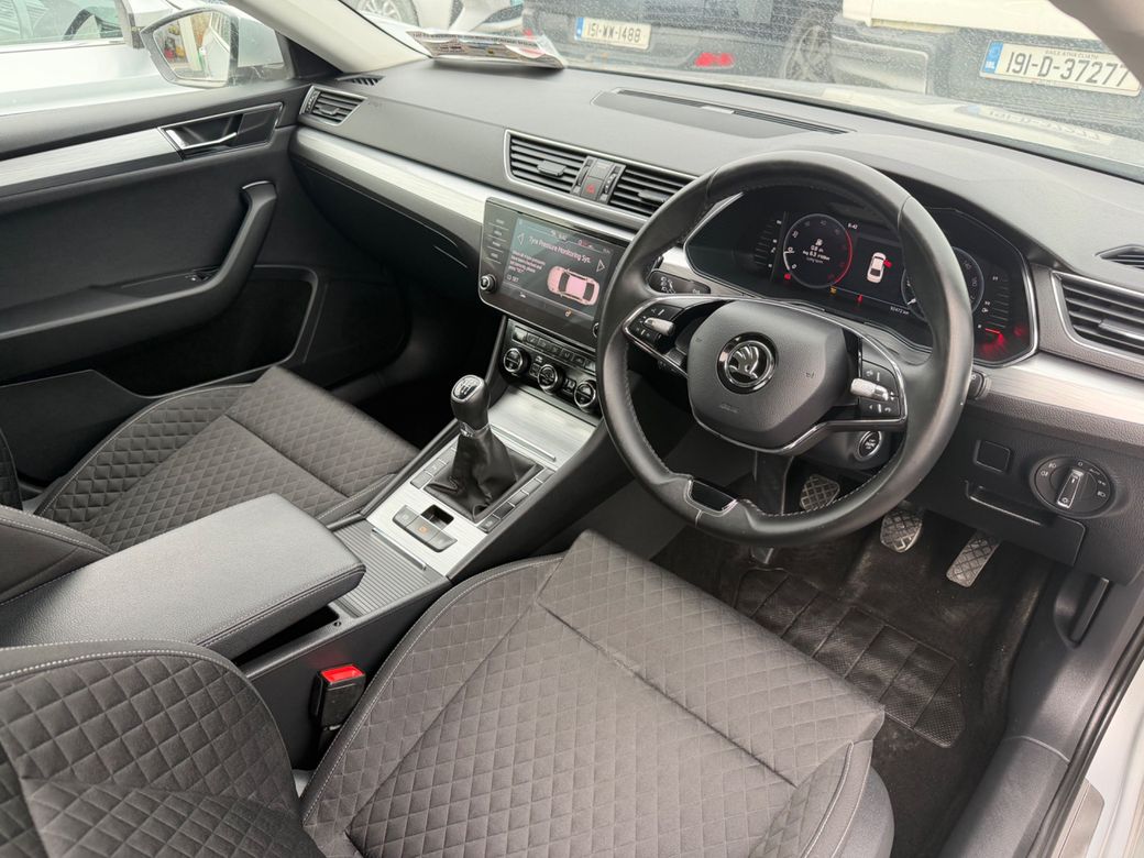 2023 Skoda Superb