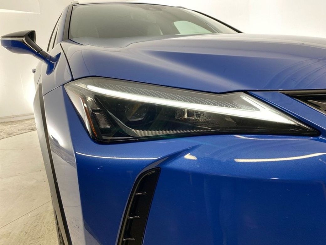 2022 Lexus UX 250H