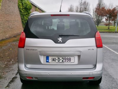 2014 Peugeot 5008