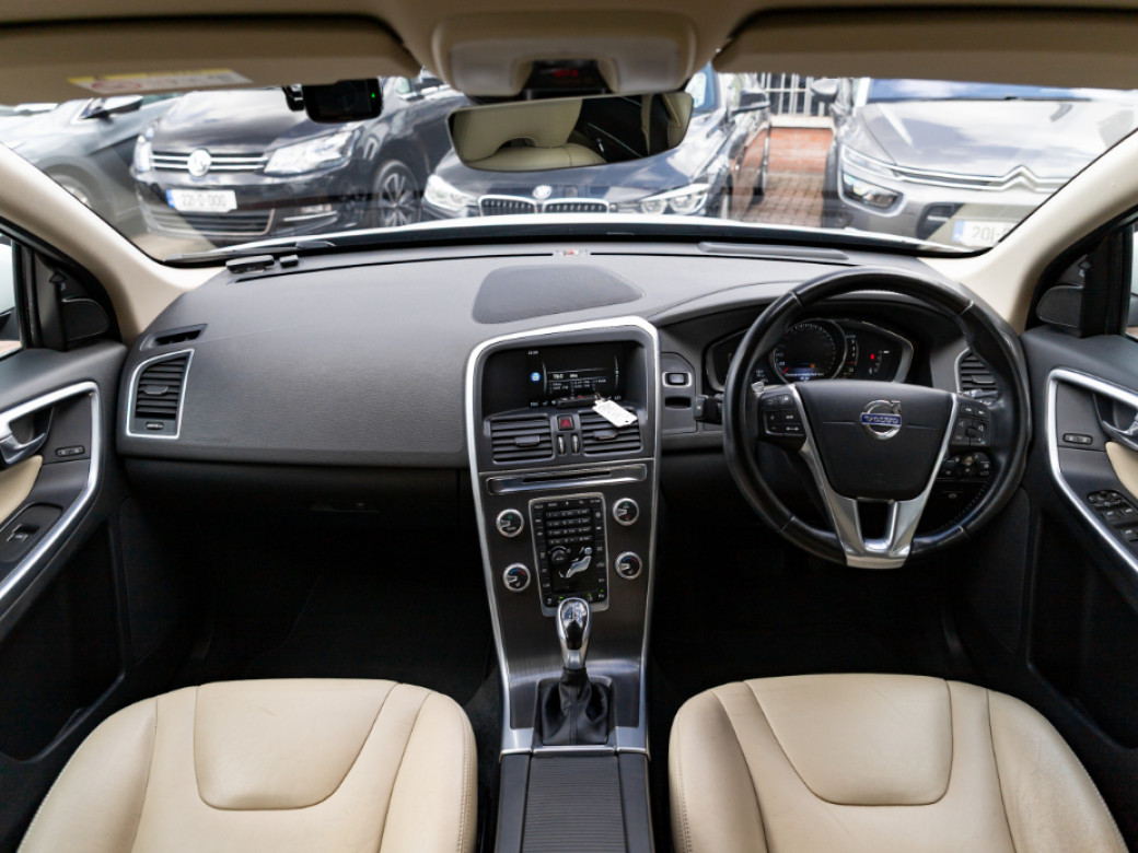 2016 Volvo XC60