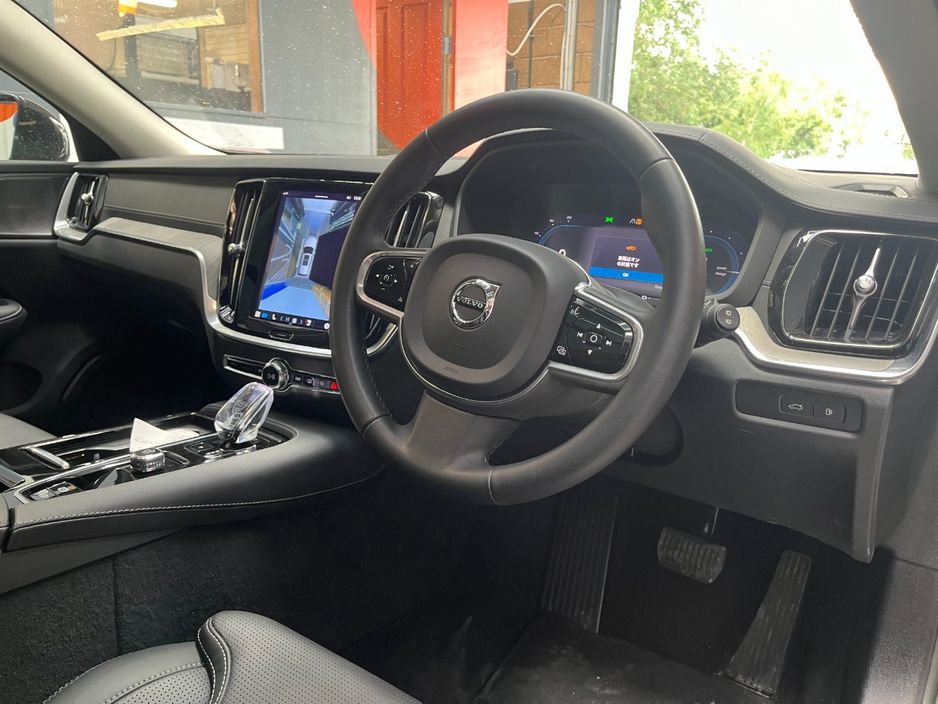 2023 Volvo V60