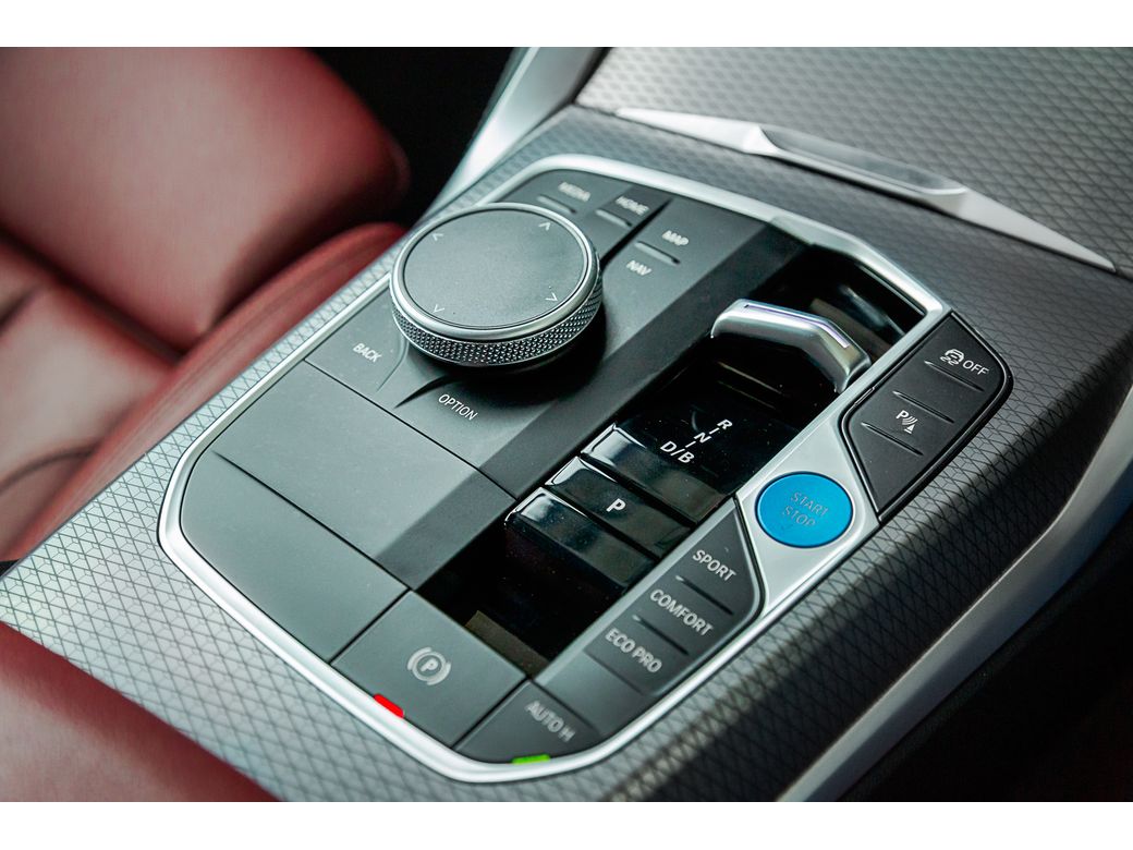 2024 BMW i4