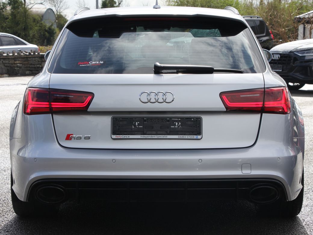2016 Audi RS6