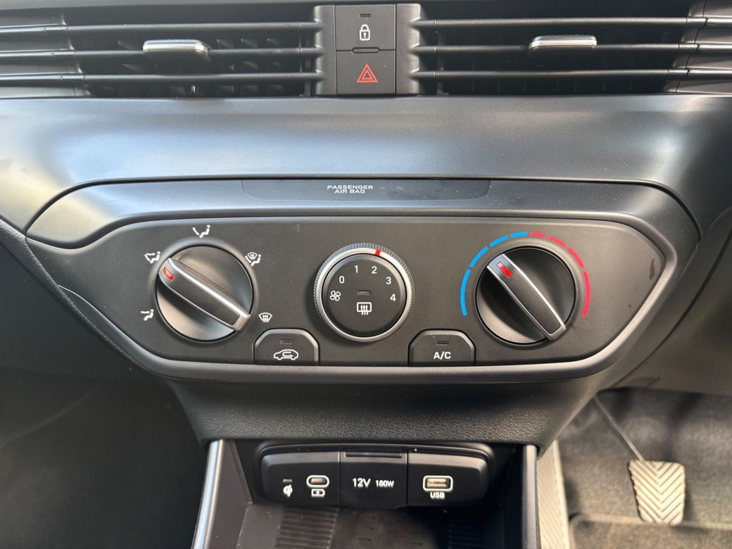 2025 Hyundai i20