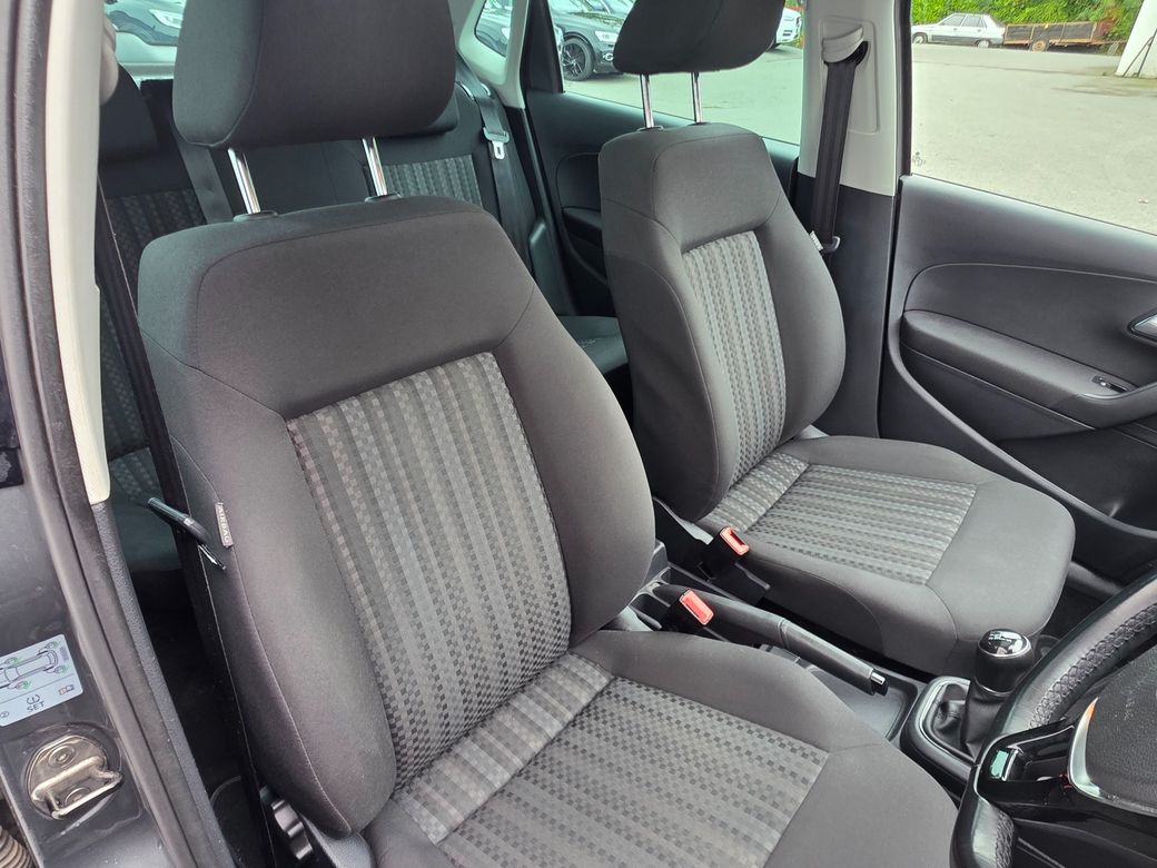 2016 Volkswagen Polo