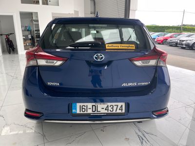 2016 Toyota Auris