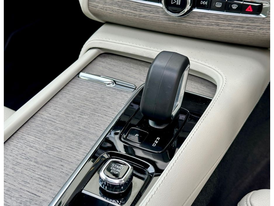 2022 Volvo XC90
