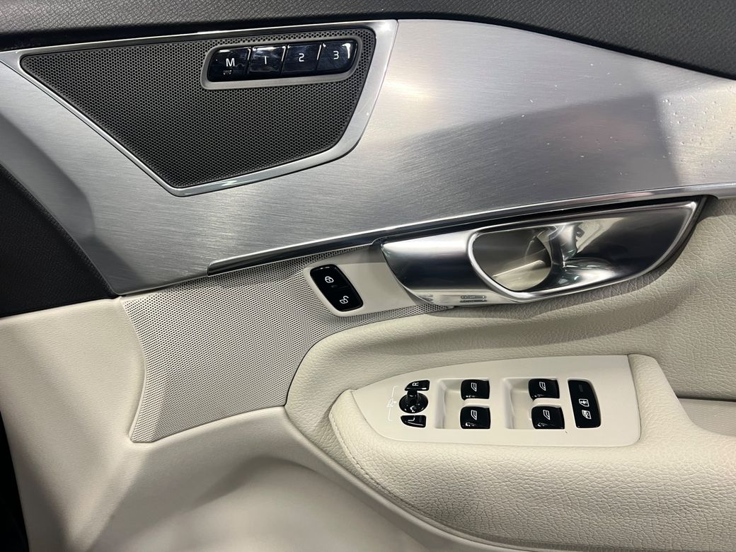 2018 Volvo XC90