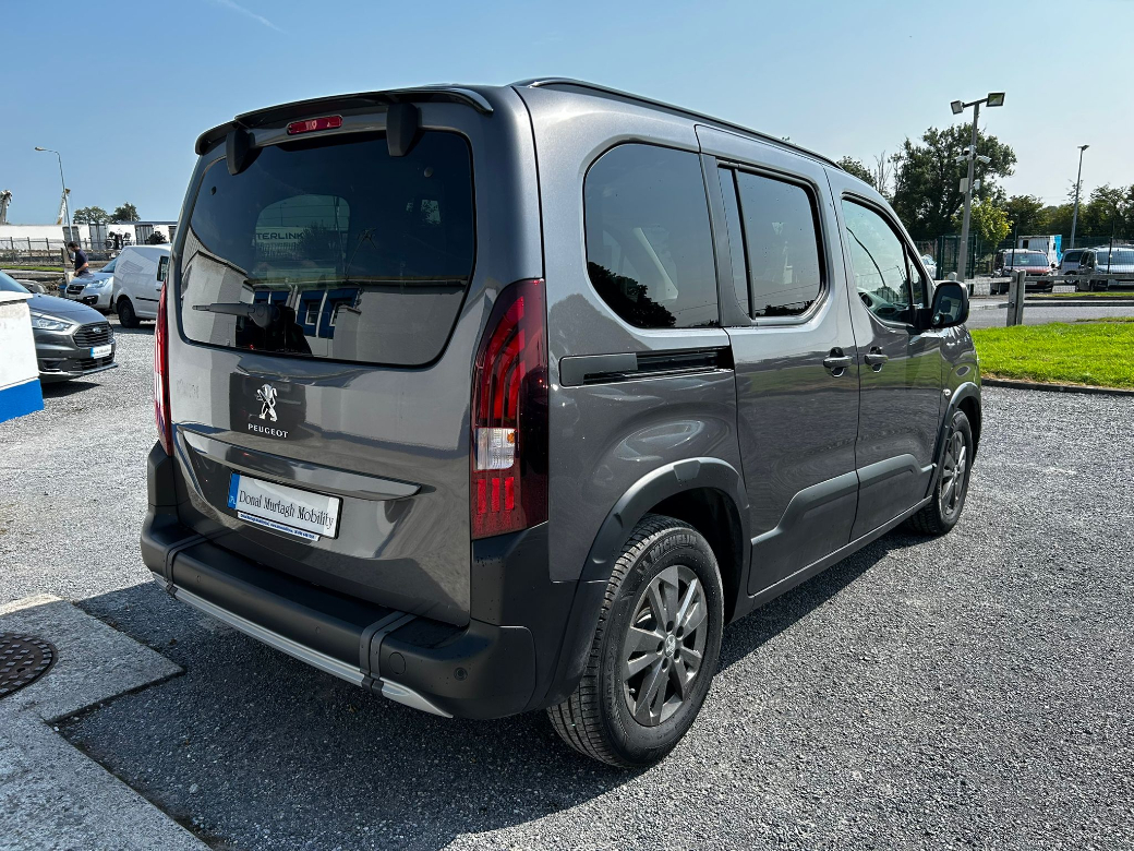 2024 Peugeot Rifter