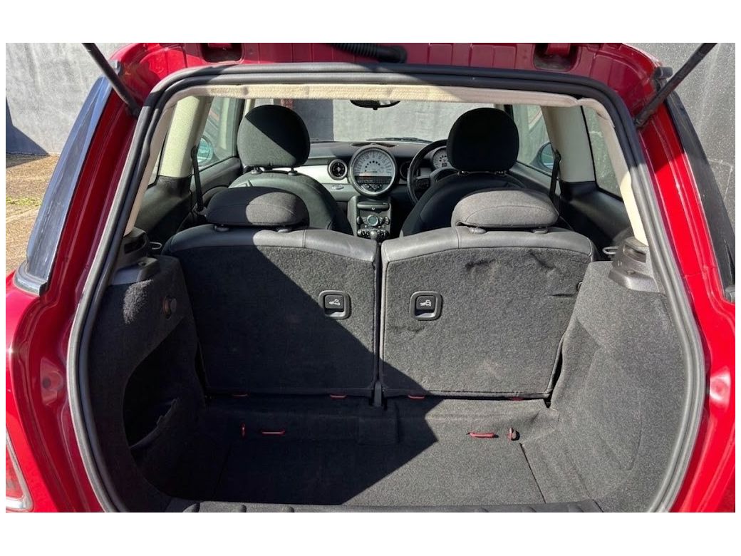2012 Mini Hatch