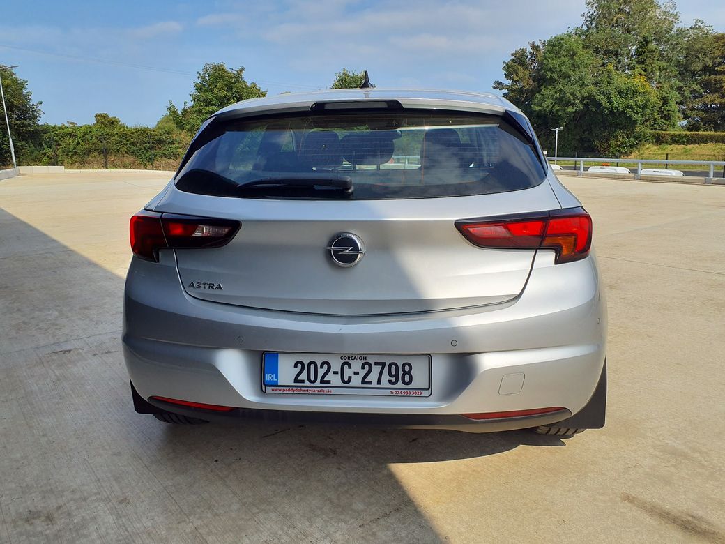 2020 Opel Astra