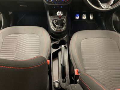 2024 Hyundai i10