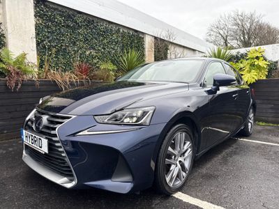 2018 Lexus IS 300h
