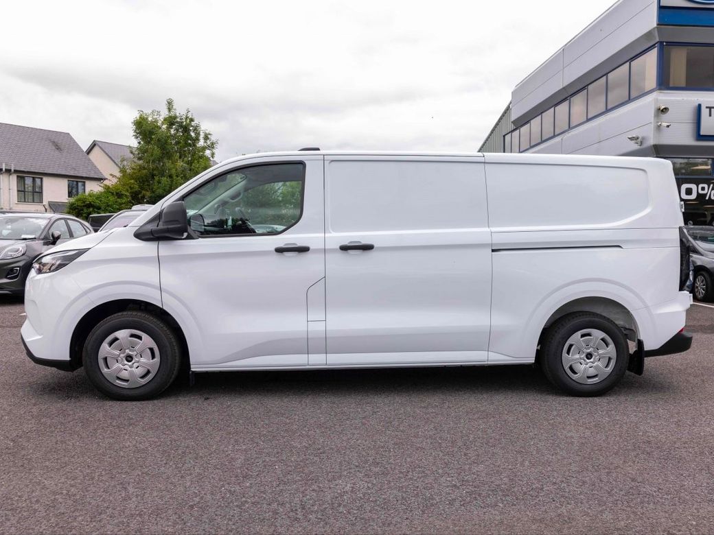 2026 Ford Transit Custom