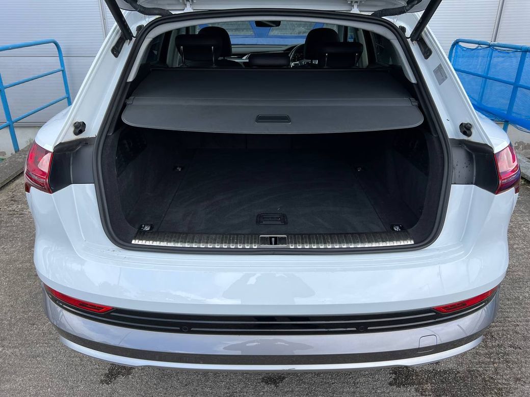 2021 Audi e-tron