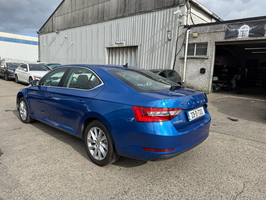 2023 Skoda Superb