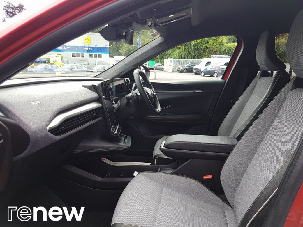 2025 Renault Scenic