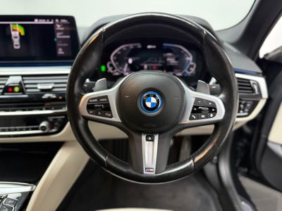 2022 BMW 5 Series