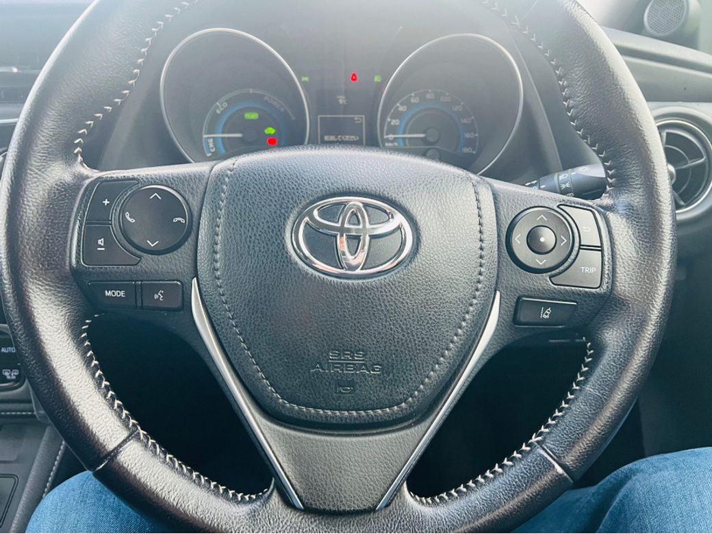 2016 Toyota Auris