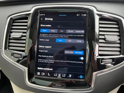 2022 Volvo XC90