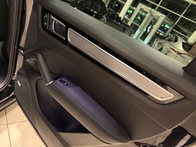 2023 Porsche Cayenne