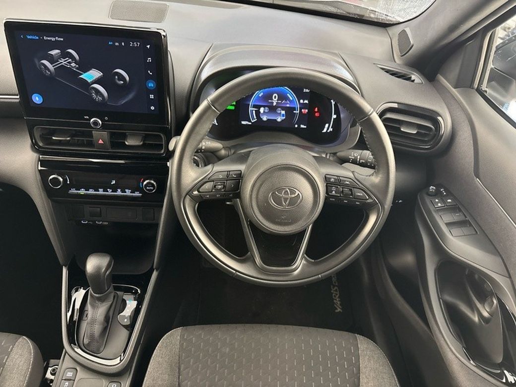 2025 Toyota Yaris Cross