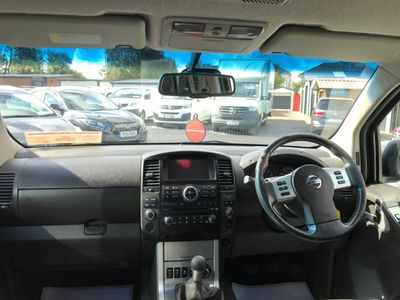 2015 Nissan Navara