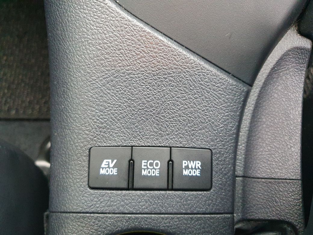 2017 Toyota Auris