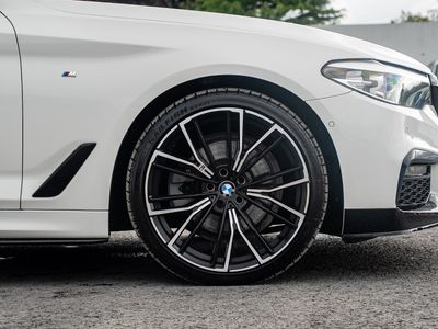 2019 BMW 5 Series