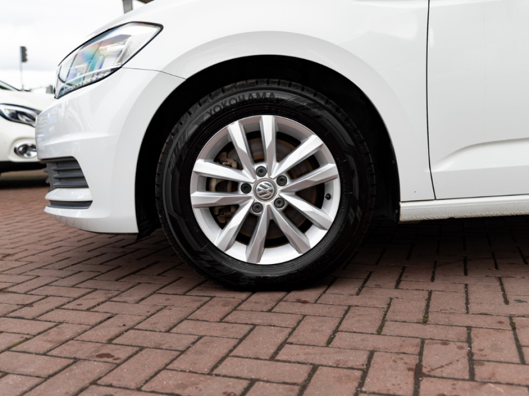 2016 Volkswagen Touran