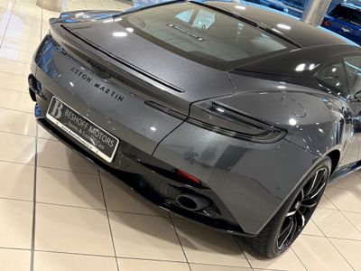 2022 Aston Martin DB11