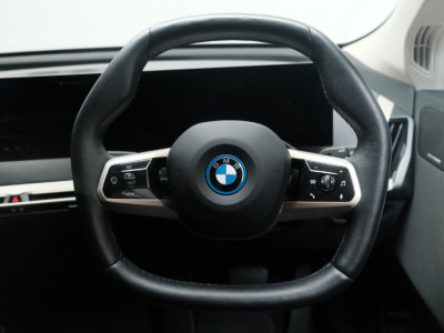 2024 BMW iX