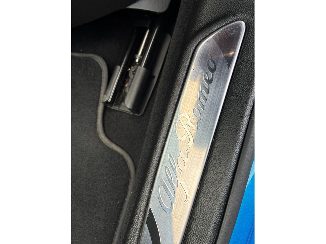 2025 Alfa Romeo Giulia