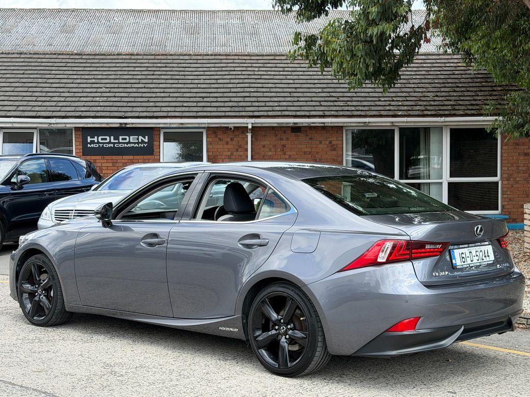 2016 Lexus IS