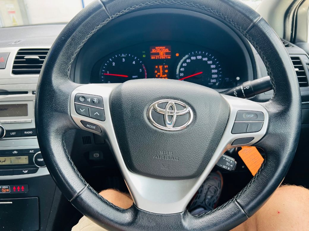 2015 Toyota Avensis