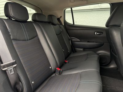 2022 Nissan Leaf