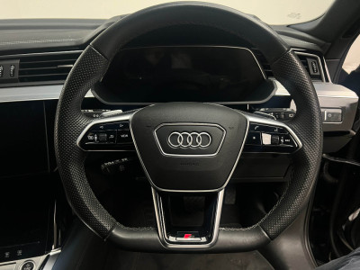 2022 Audi e-tron
