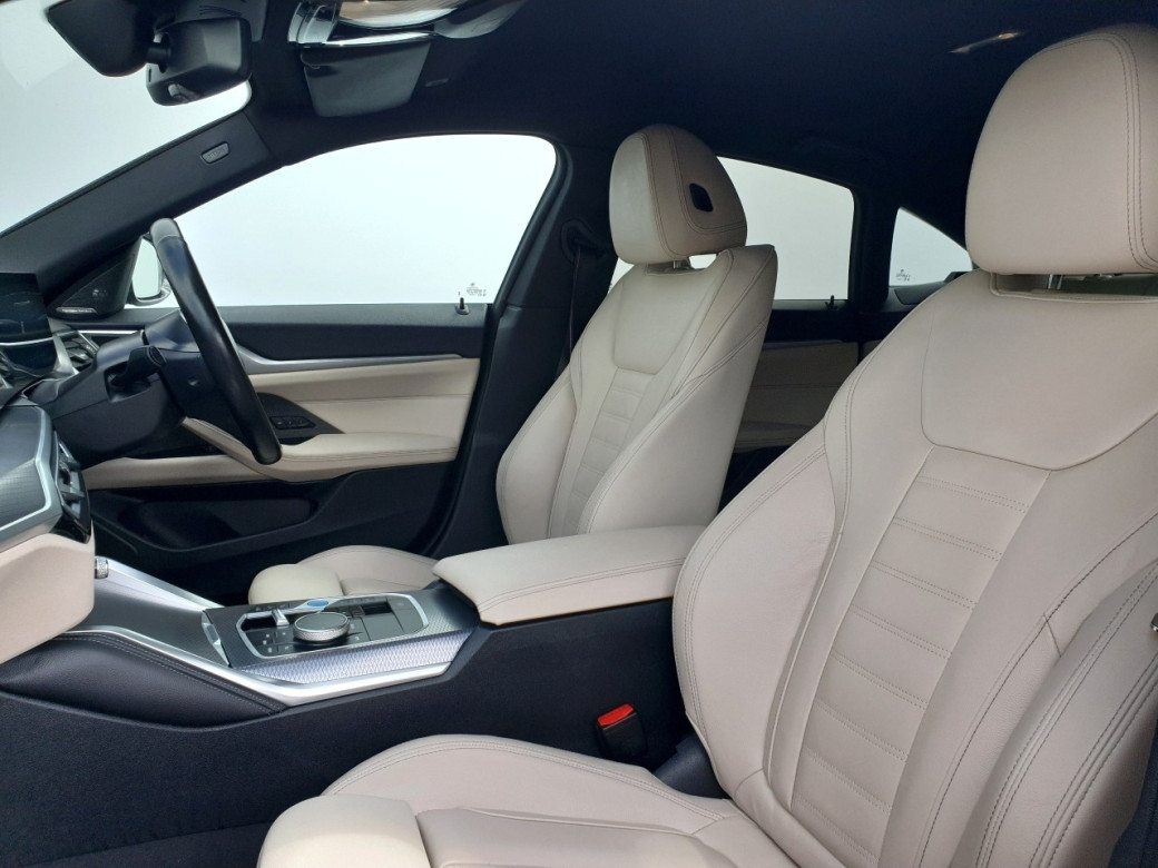 2023 BMW i4