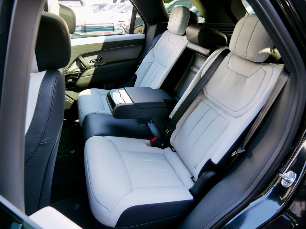 2026 Land Rover Range Rover Sport