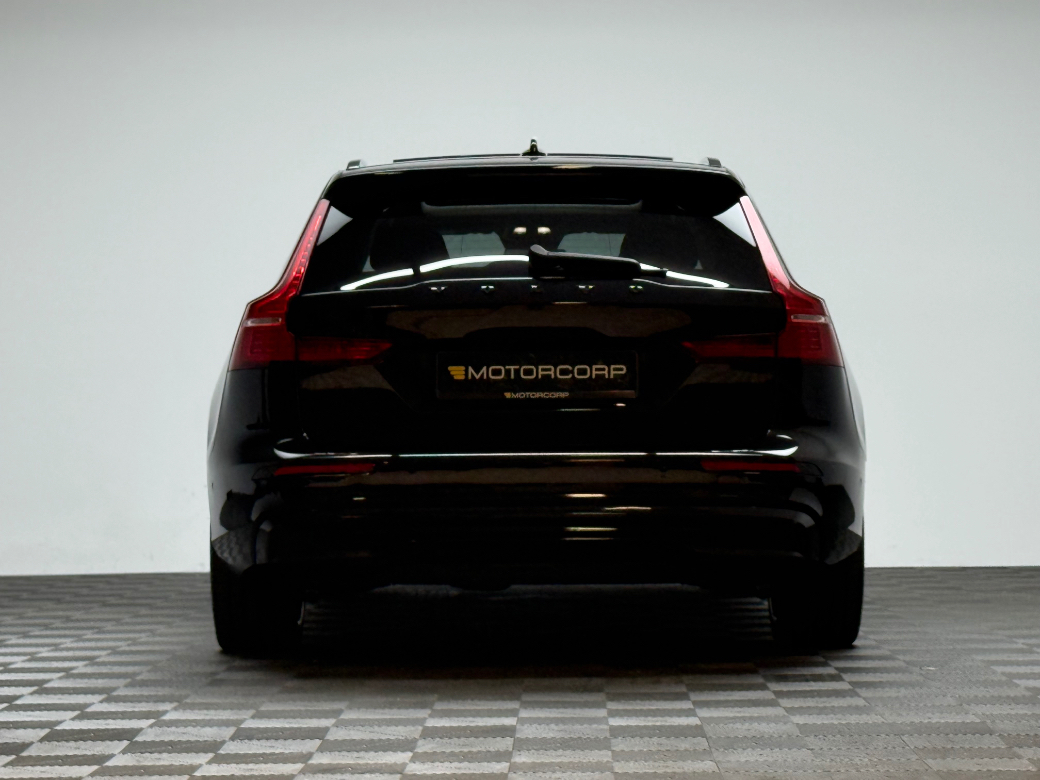 2025 Volvo V60