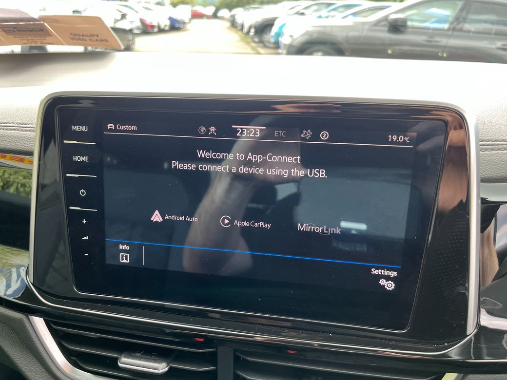 2023 Volkswagen T-Roc