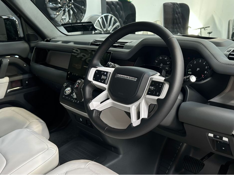 2026 Land Rover Defender