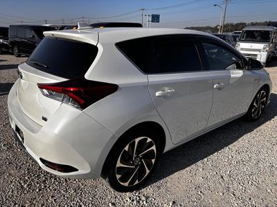 2017 Toyota Auris