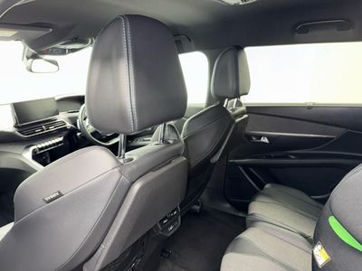 2023 Peugeot 5008